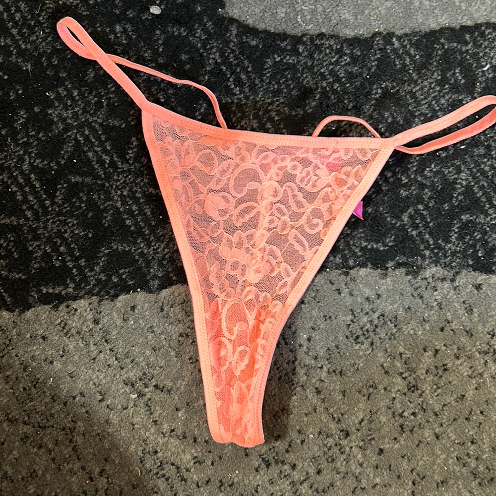 Victoria’s Secret g-String